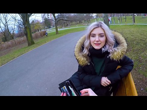 ❤️ Gitulon ang init nga cum sa usa ka estranghero alang sa kuwarta - blowjob sa parke ni Eva Elfie Russian porn sa ceb.super-vip.top